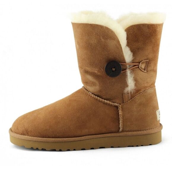 UGG Shoes - UGG Australia Bailey Boot sz 7